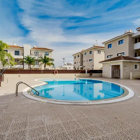 Sun 'n Joy Apartment