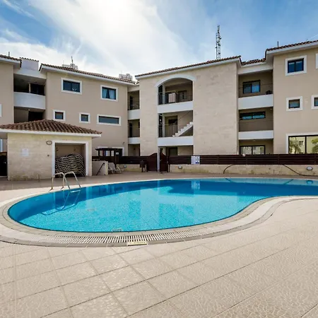 Sun 'n Joy Apartment *