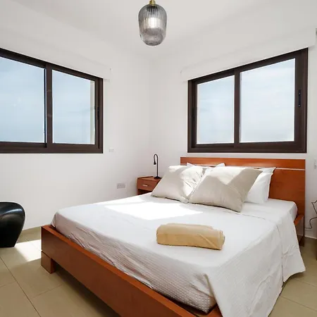 Sun 'n Joy Apartment Paralimni