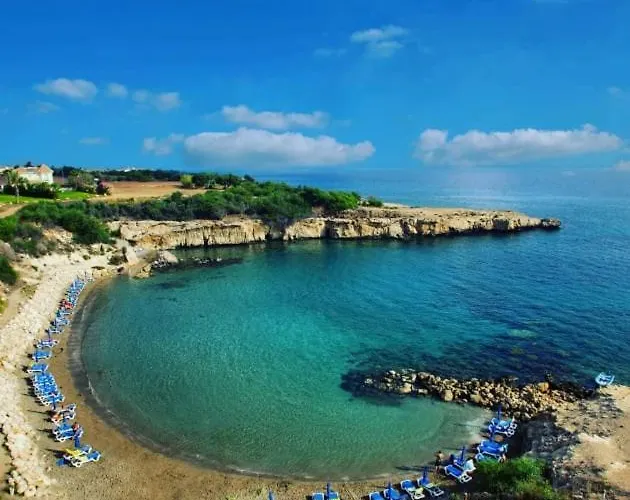 Sun 'n Joy Daire Paralimni